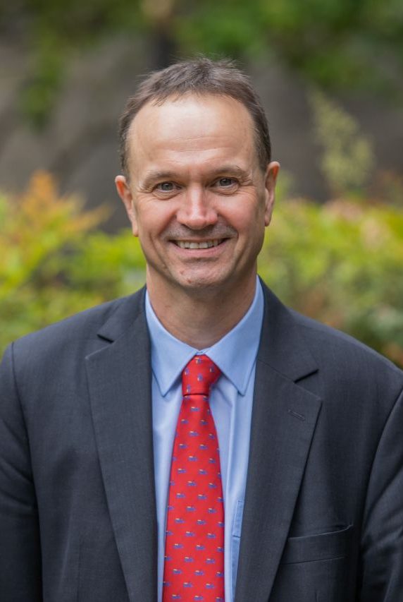 Ian Burnett